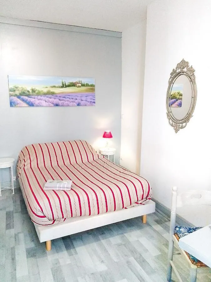 Le Relais Bastide De Cordes Sur Ciel Apartment